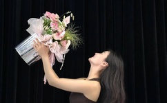 打扑克很疼但是视频很长